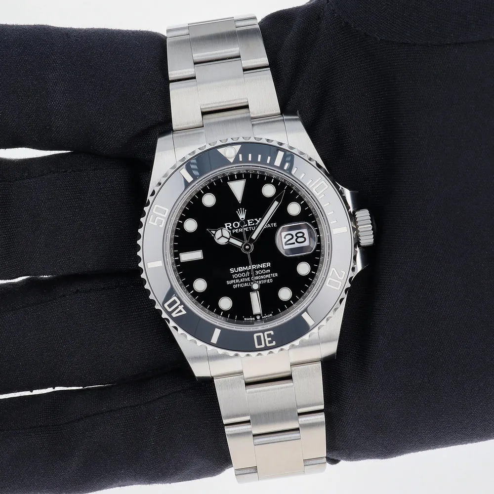 Rolex Submariner 126610LN-0001 41mm Oystersteel Black 1