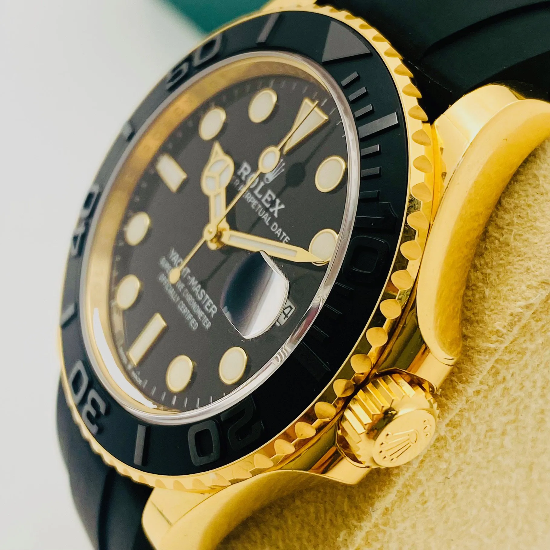 Rolex Yacht-Master 228658 Yellow gold Black 5