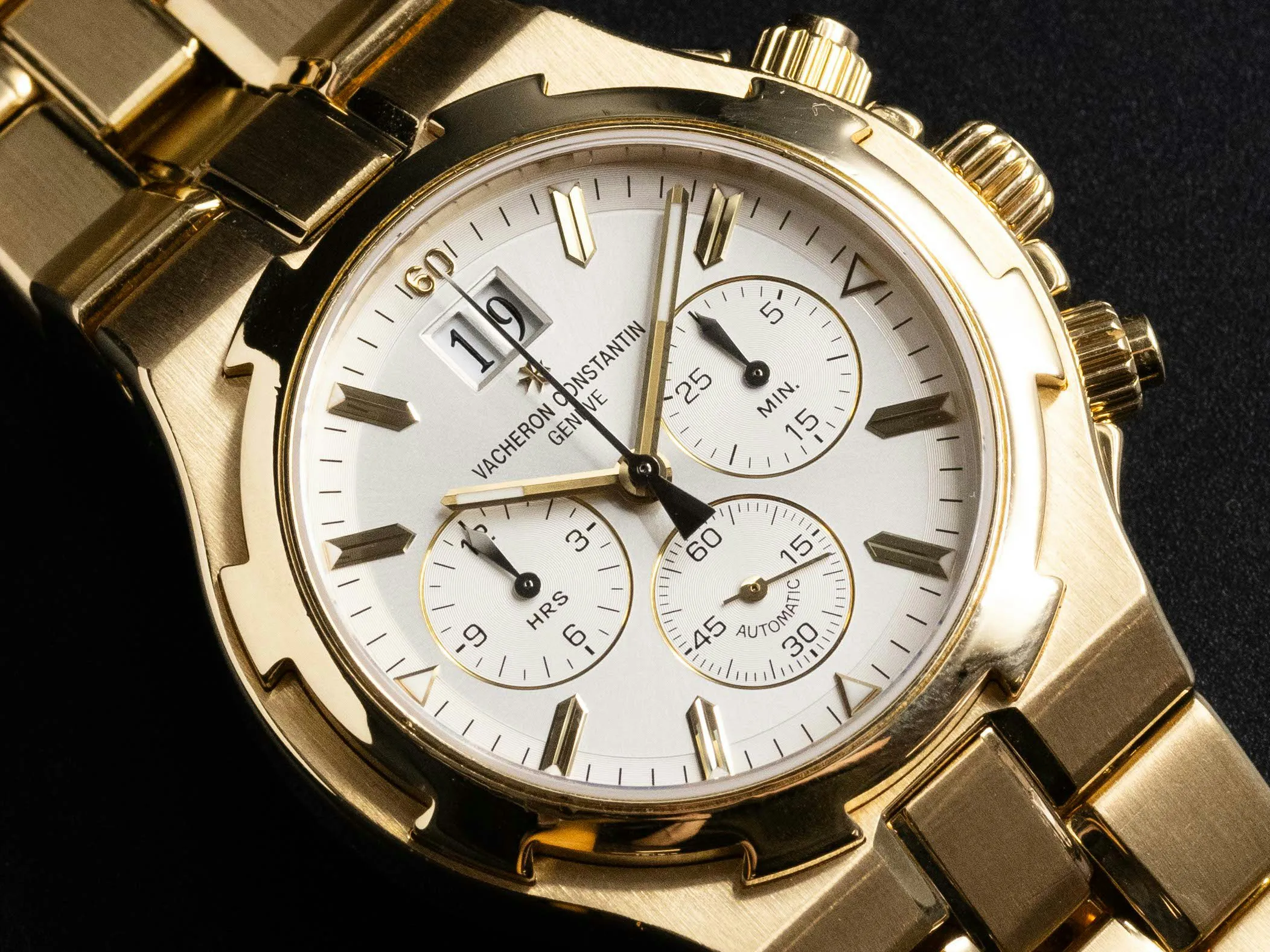 Vacheron Constantin Overseas Chronograph 49140/423J 40mm Yellow gold Silver 4