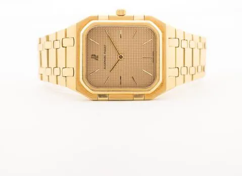 Audemars Piguet Royal Oak 6005BA 32mm Yellow gold Gold 1