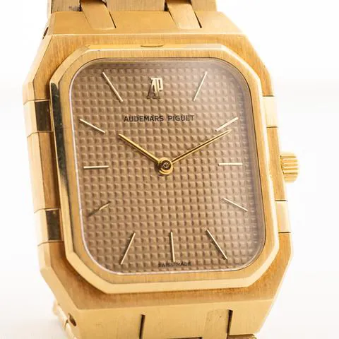 Audemars Piguet Royal Oak 6005BA 32mm Yellow gold Gold 3