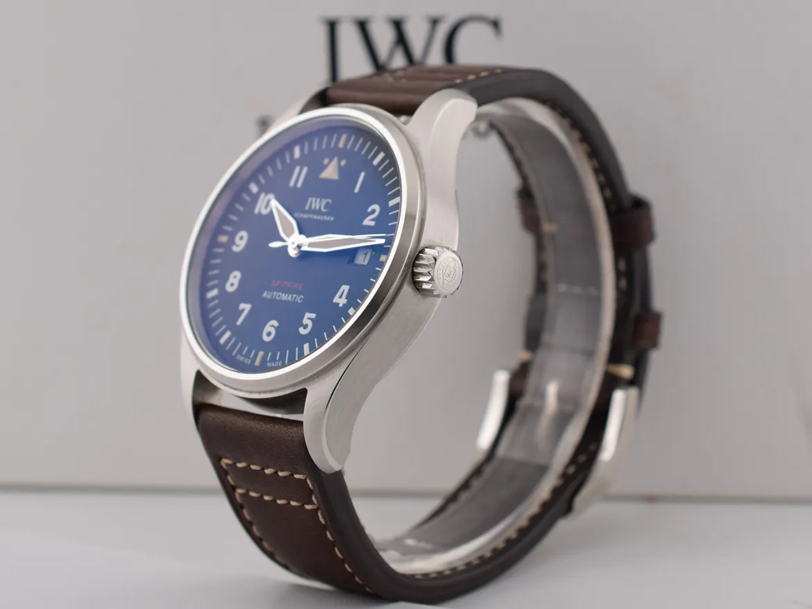 IWC Spitfire IW326803 39mm Stainless steel Black 7