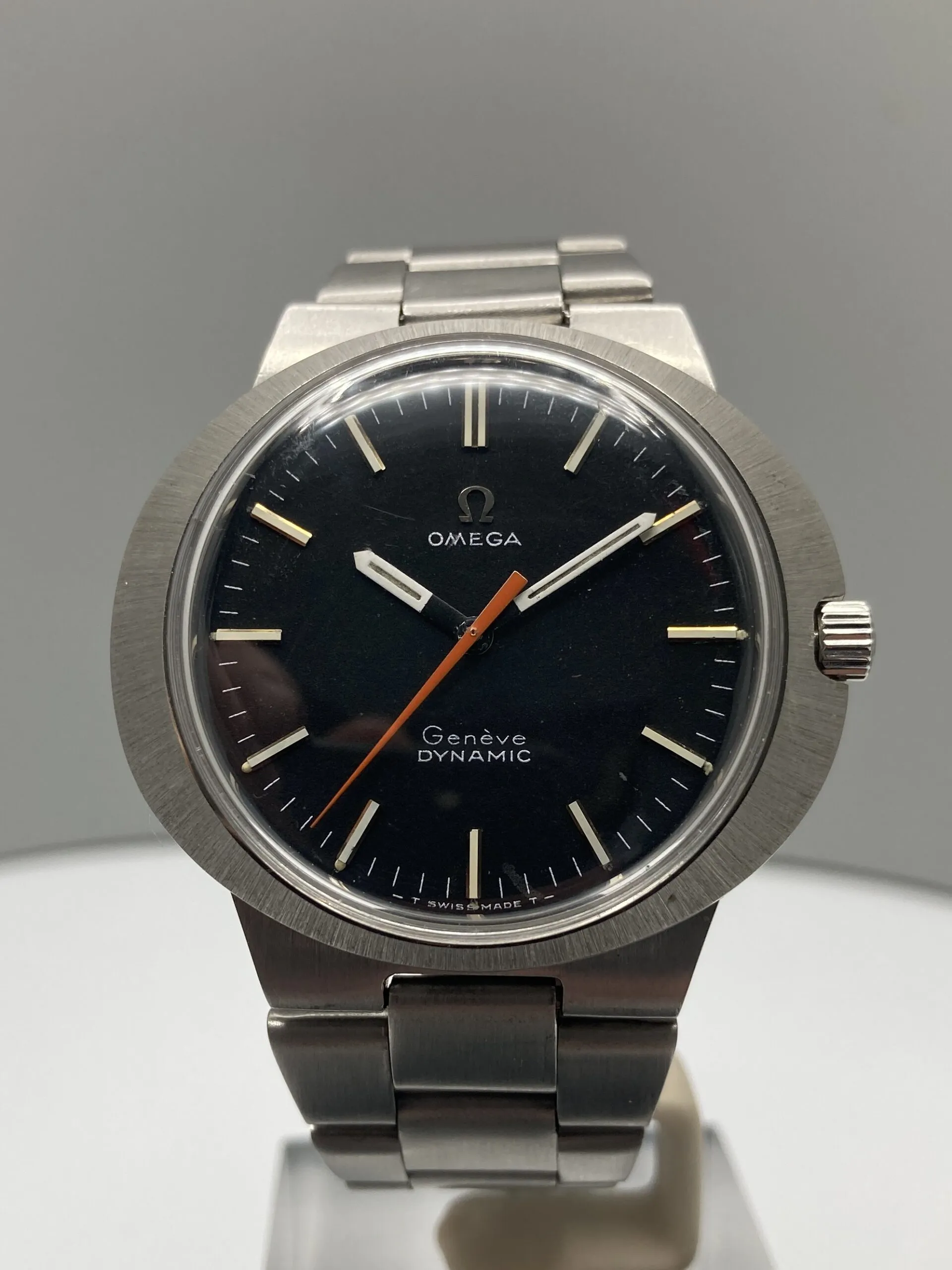 Omega Dynamic 40mm Stainless steel