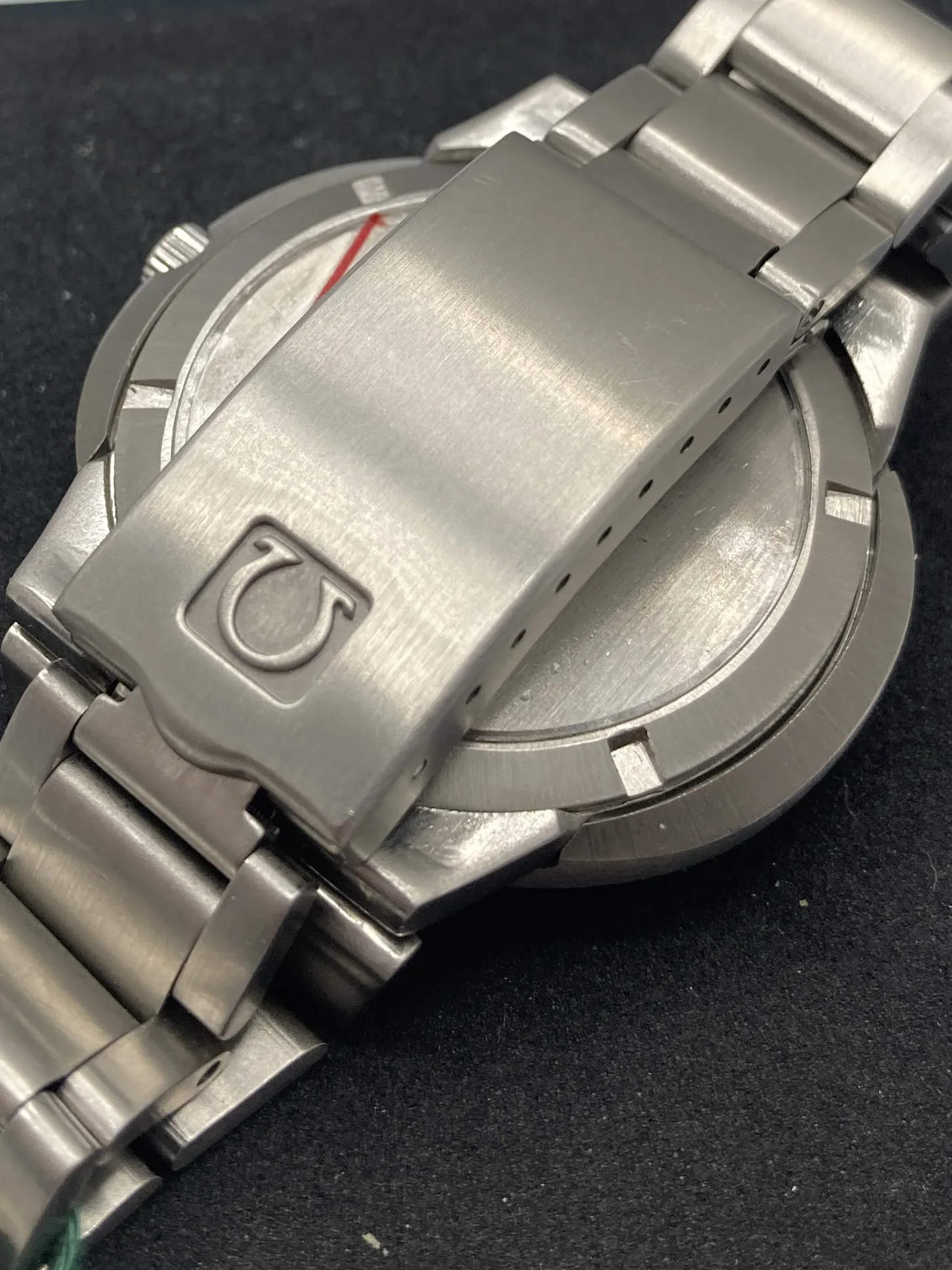 Omega Dynamic 40mm Stainless steel 4