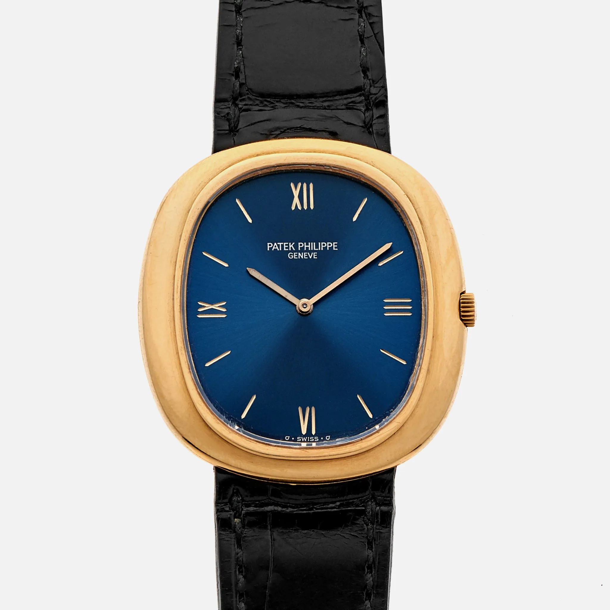 Patek Philippe Golden Ellipse 3589 33mm 18k yellow gold Blue