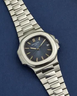 Patek Philippe Nautilus 5711/1A-001 Stainless steel Blue