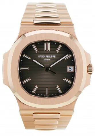 Patek Philippe Nautilus 5711/1R-001 40mm Rose gold Brown