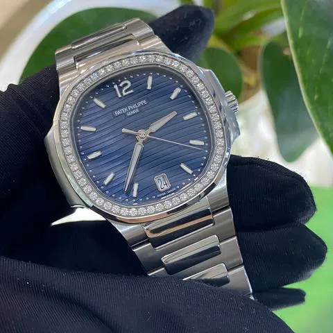 Patek Philippe Nautilus 7118/1A-001 35mm Stainless steel Blue