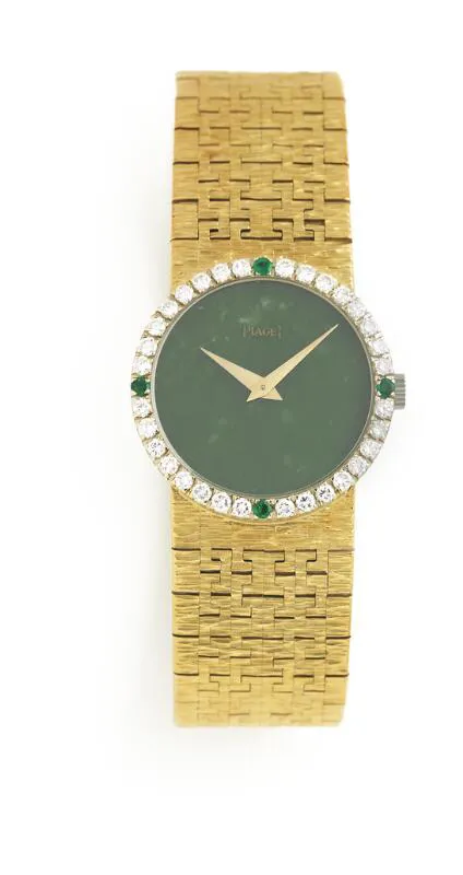 Piaget 9706 A6 24mm Yellow gold and Diamond and Emerald Jade