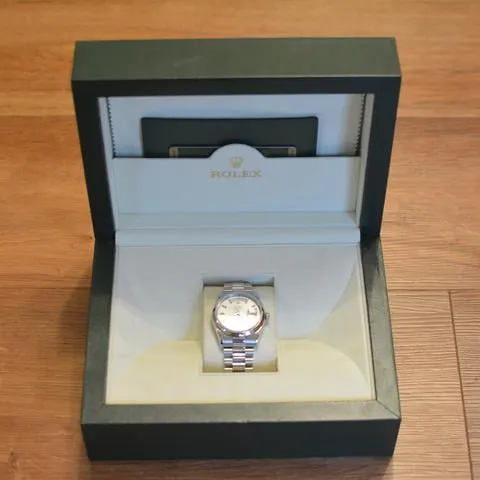 Rolex Day-Date 36 118206 36mm Platinum Blue