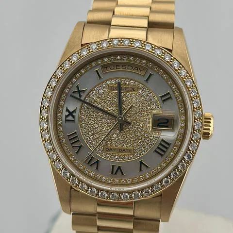 Rolex Day-Date 36 118348 36mm Yellow gold White