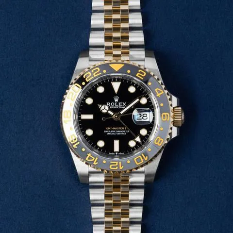 Rolex GMT-Master II 126713GRNR 40mm Yellow gold Black