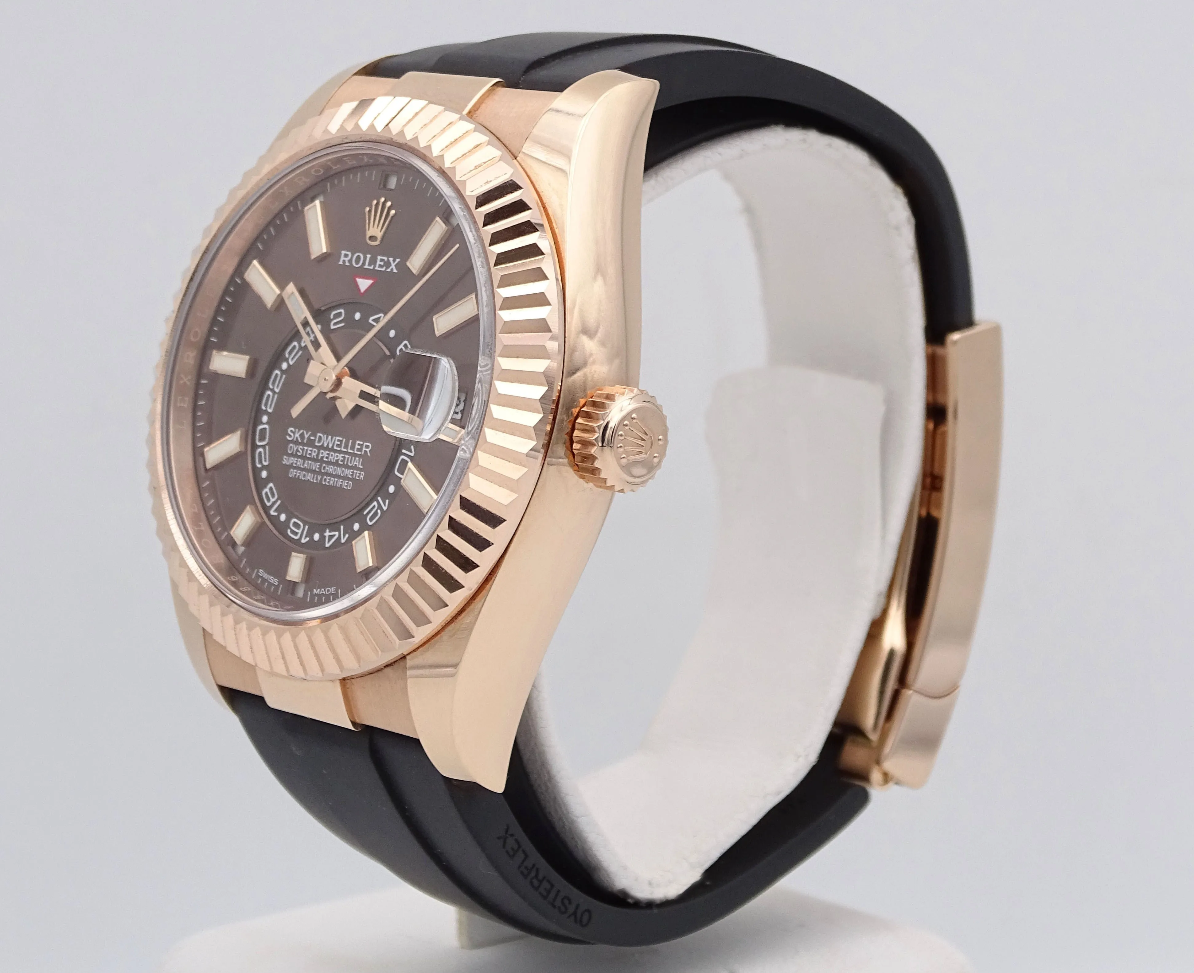 Rolex Sky-Dweller 326235 42mm Pink gold Chocolate 3