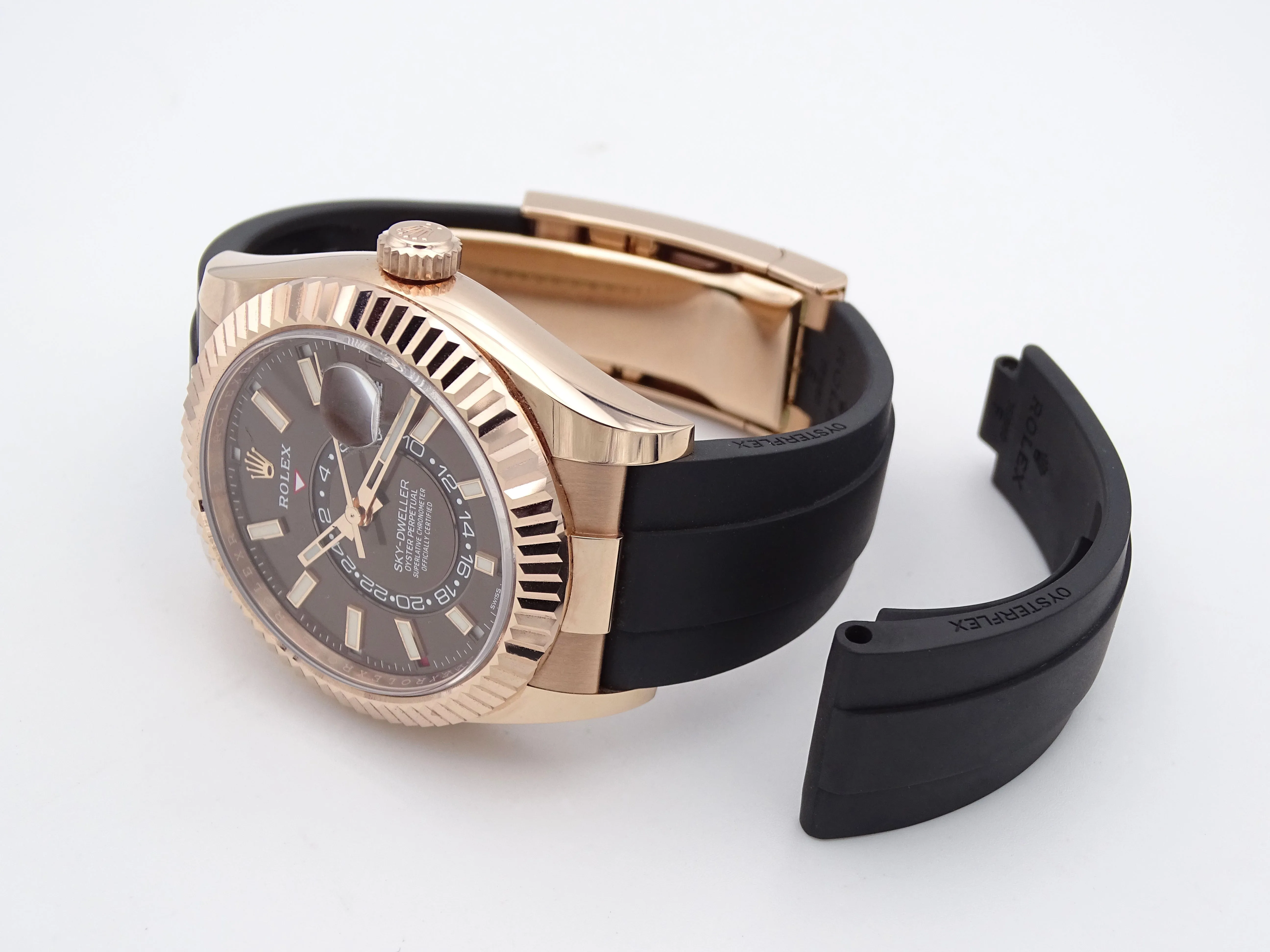 Rolex Sky-Dweller 326235 42mm Pink gold Chocolate 4