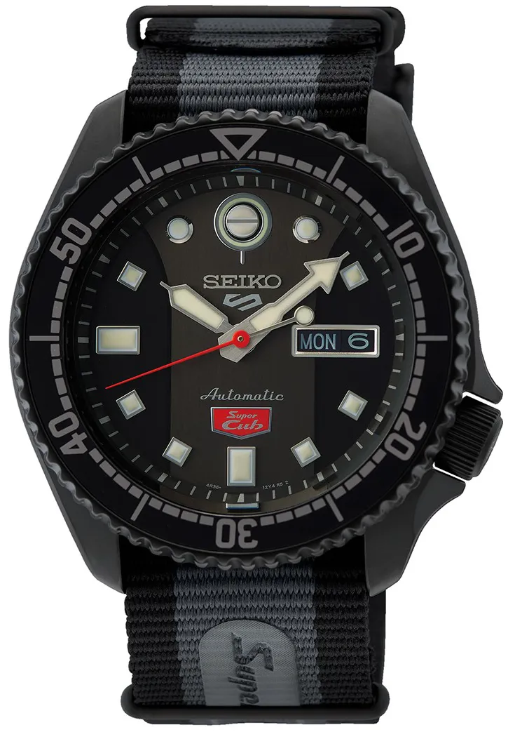 Seiko Seiko 5 SRPJ75K1 42.5mm Stainless steel Black