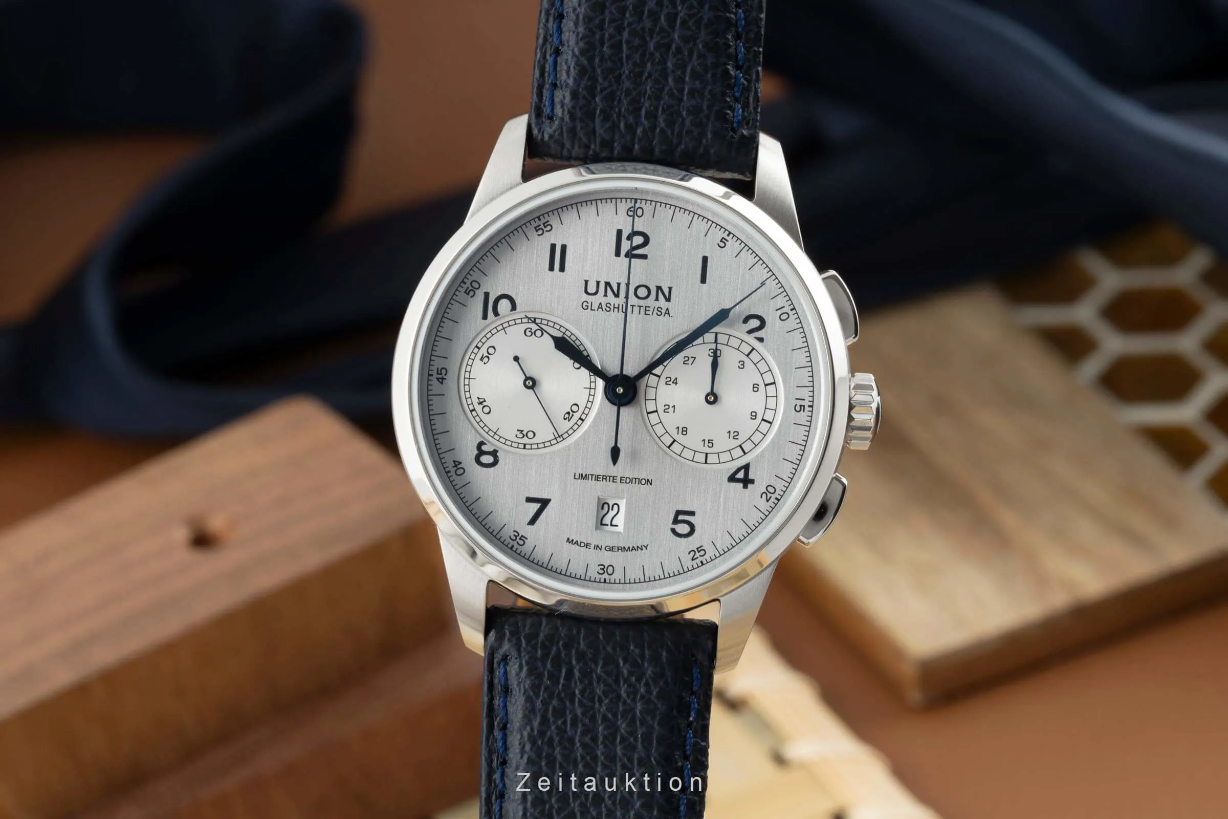 Union Glashütte 1893 D007.459.16.032.09 42mm Stainless steel Silver