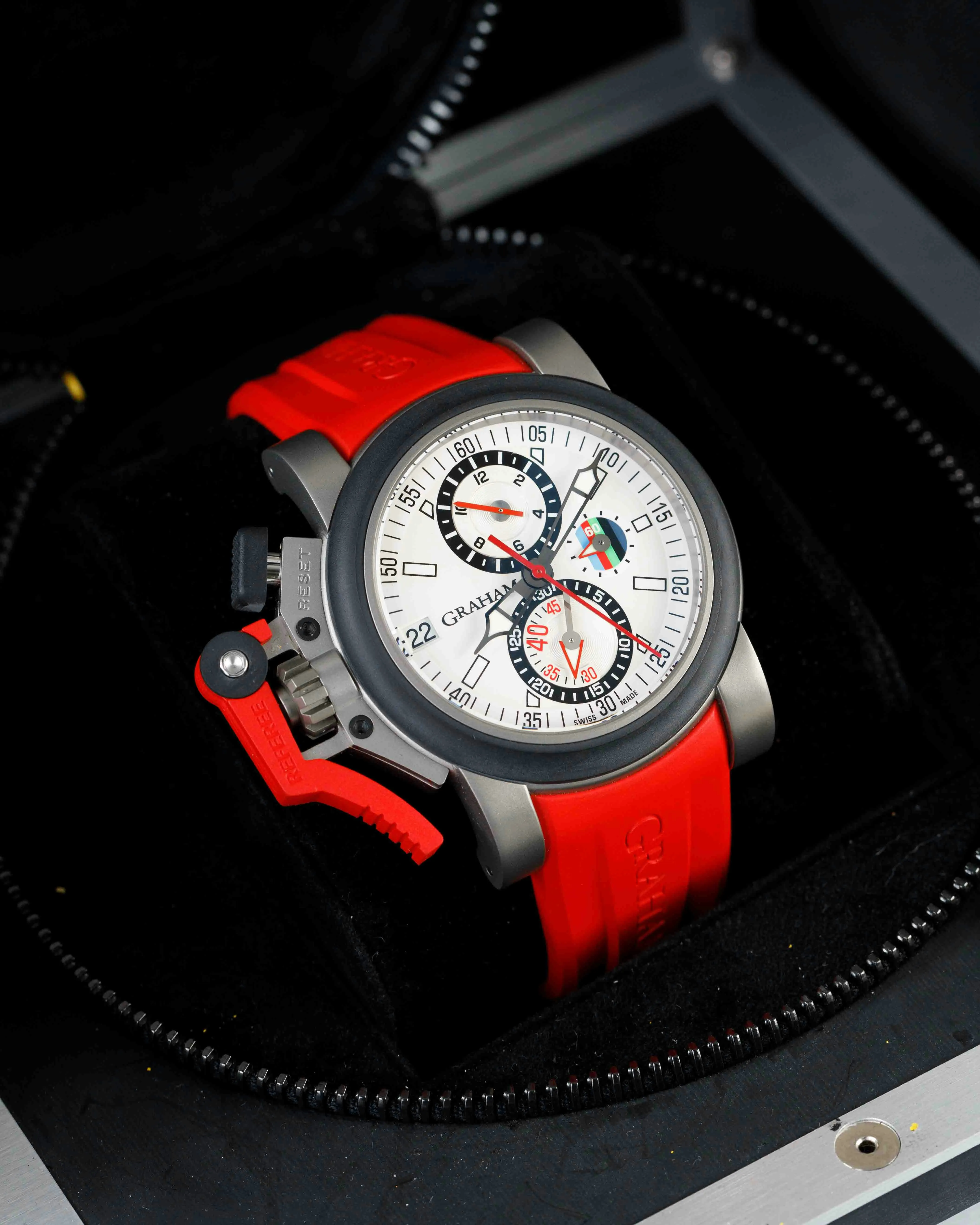 Graham Chronofighter Oversize 20VKK.S07A.K70T 44mm Titanium White