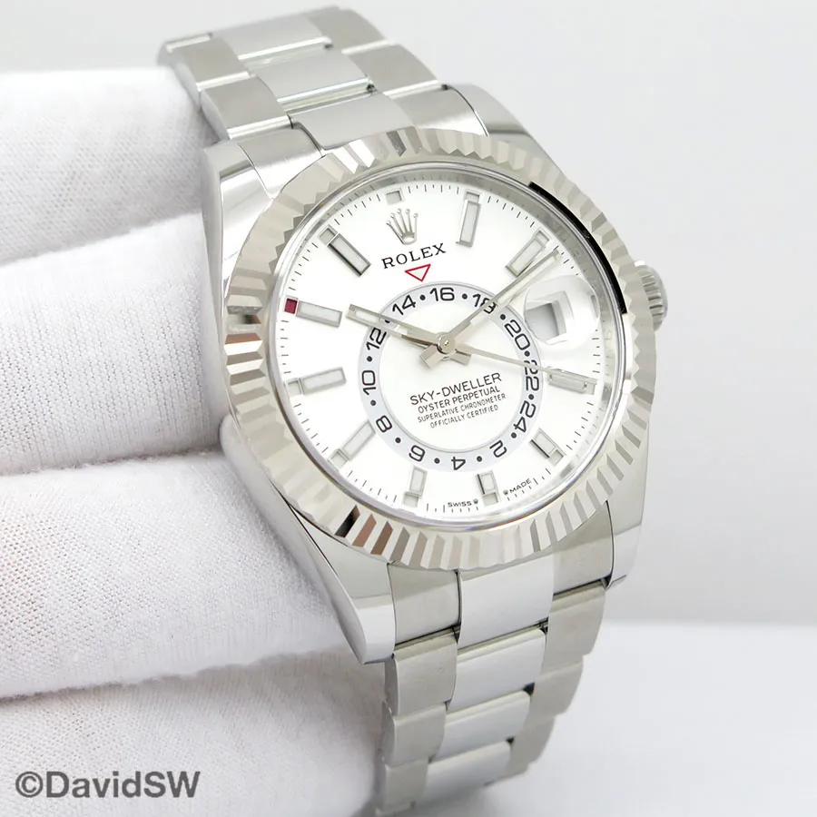 Rolex Sky-Dweller 336934 42mm Stainless steel White