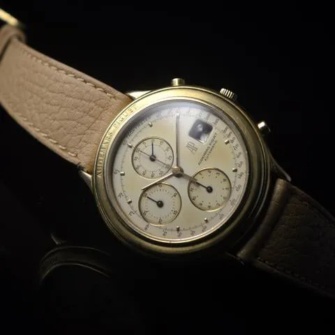 Audemars Piguet Huitième Chronograph 25644 40mm Yellow gold Silver 2