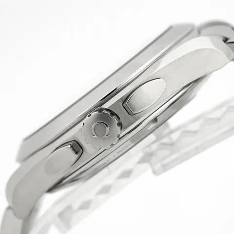 Omega Aqua Terra 231.10.44.50.04.001 44mm Stainless steel White 9