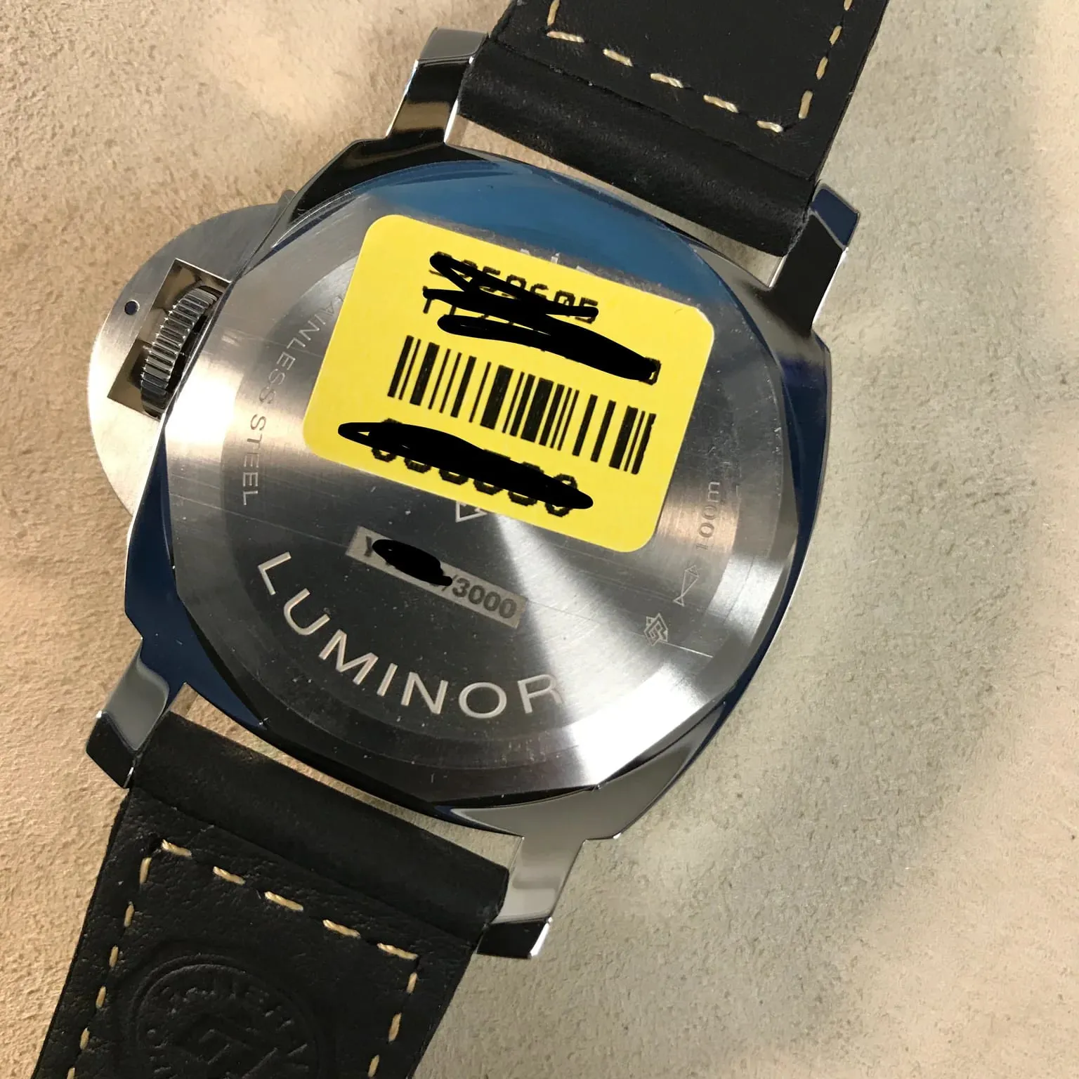 Panerai Luminor PAM01084 44mm Stainless steel Black 3