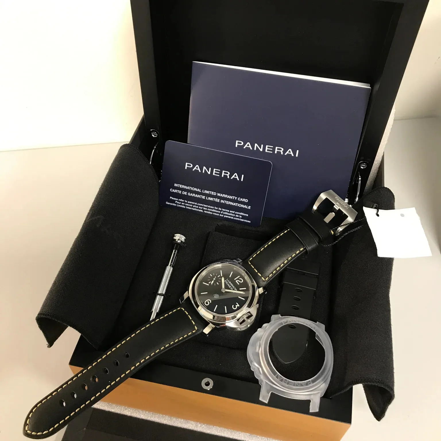 Panerai Luminor PAM01084 44mm Stainless steel Black 6