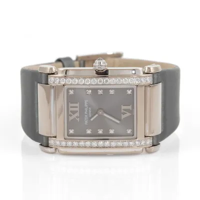 Patek Philippe Twenty~4 4920G-001 25mm White gold and Diamond Gray 2