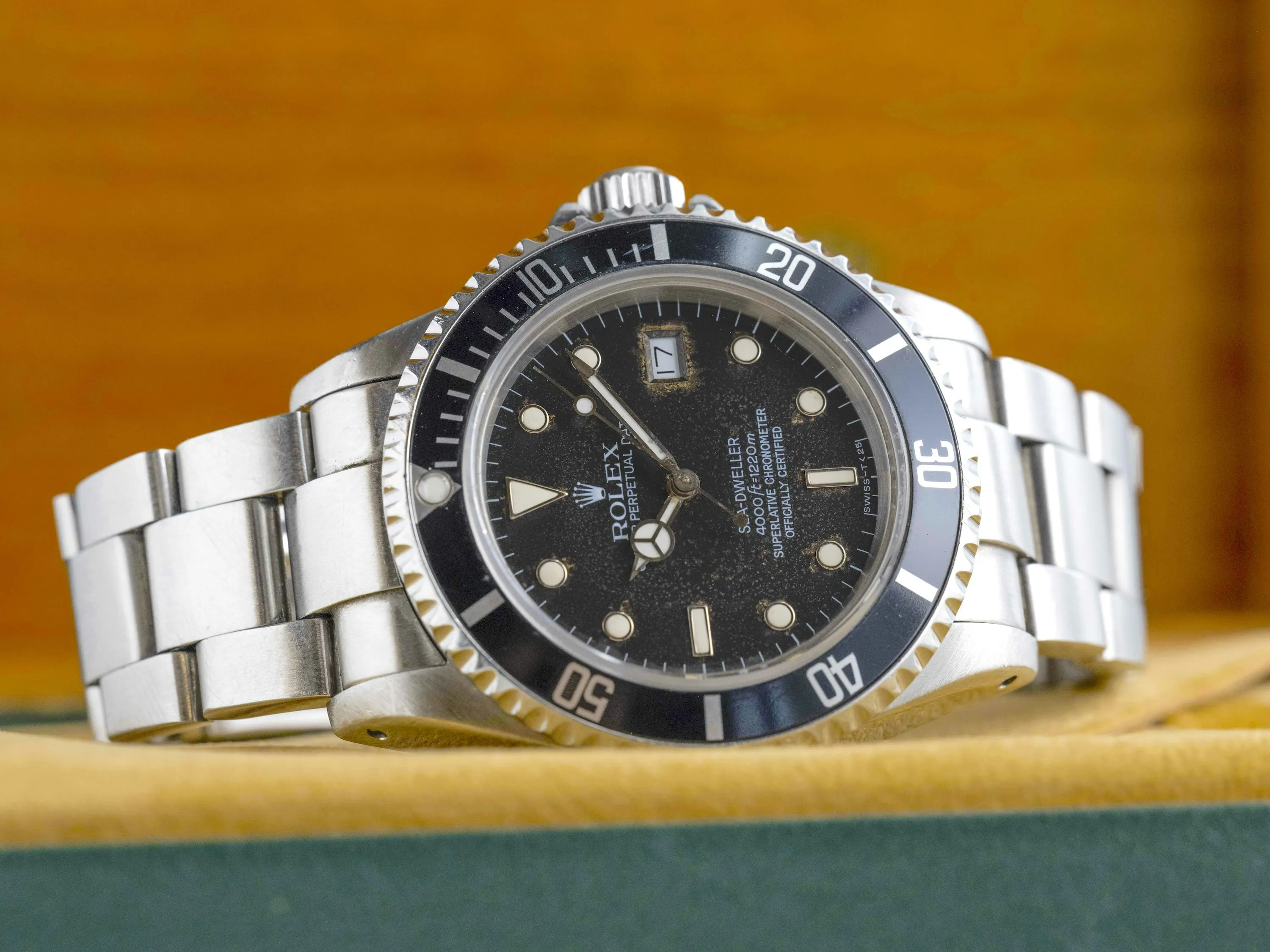 Rolex Sea-Dweller 16660 40mm Stainless steel Black 2