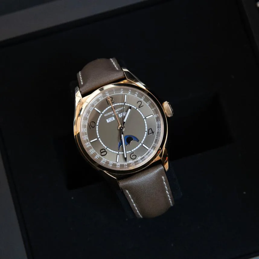 Vacheron Constantin Fiftysix 4000E/000R-B065 40mm Rose gold Brown