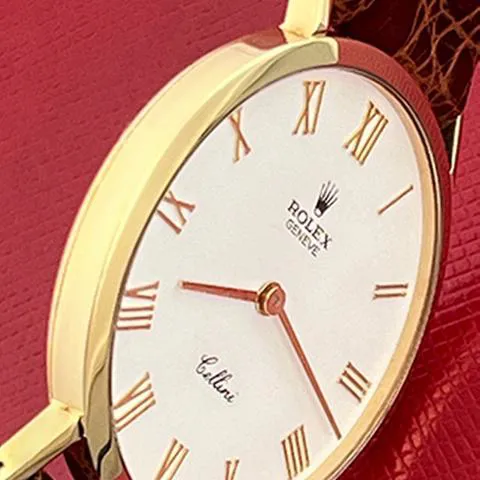 Rolex Cellini 4112/8 32mm Yellow gold White 5