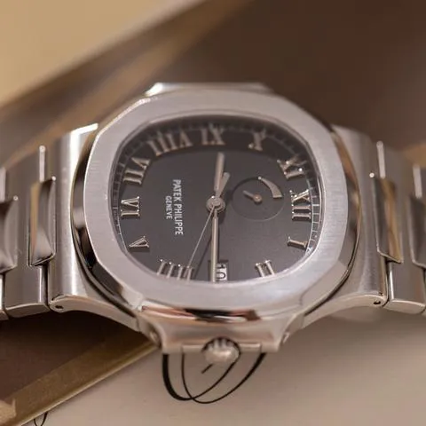 Patek Philippe Nautilus 3710/1A-001 42mm Stainless steel Black 6