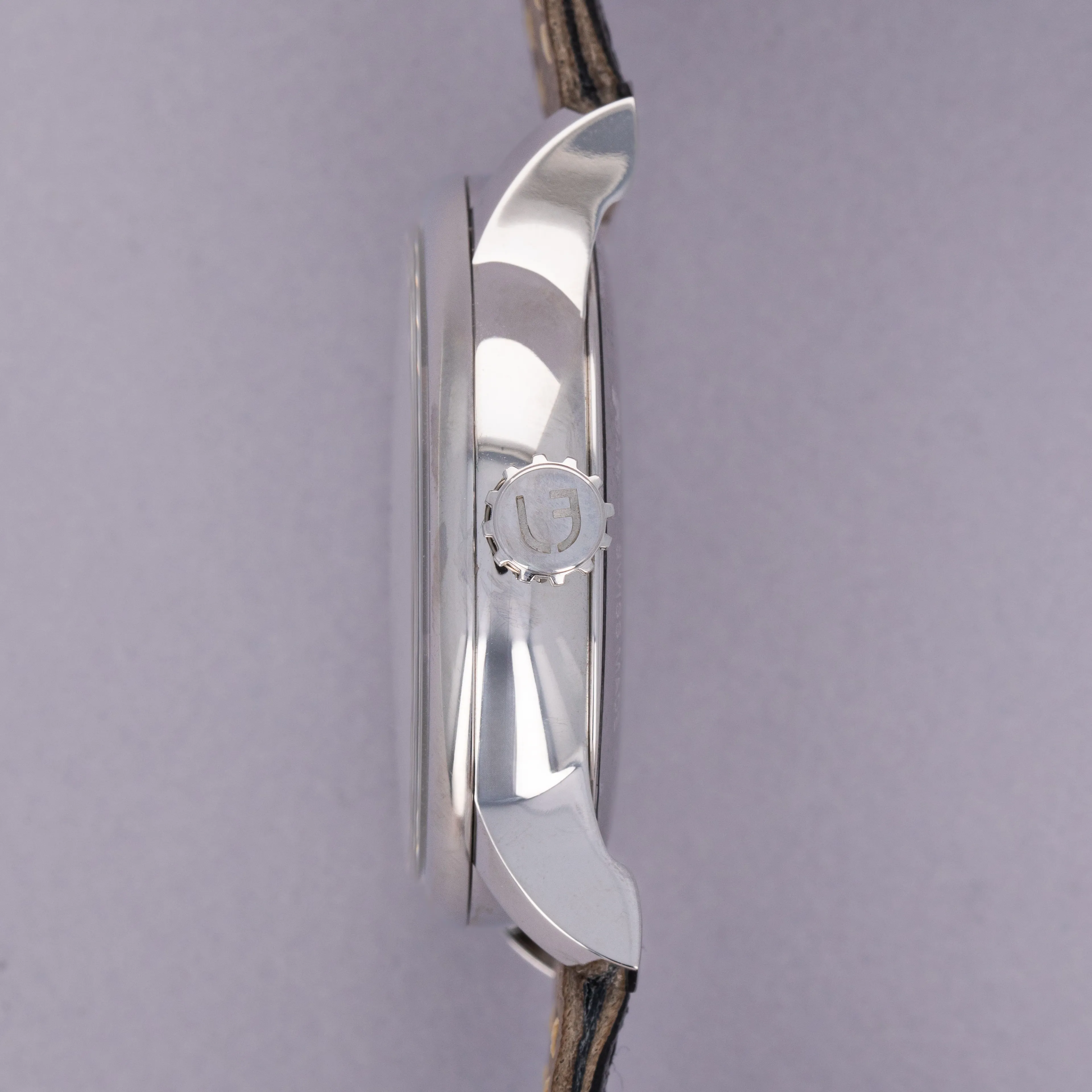 Louis Erard Excellence Régulateur 85237AA51.BVA35 42mm Stainless steel White 3