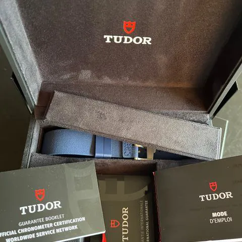 Tudor Pelagos 25707B/24 42mm Titanium Blue 10