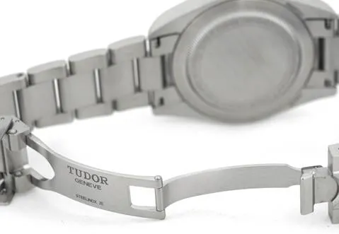 Tudor Ranger M79950-0001 39mm Stainless steel Black 9