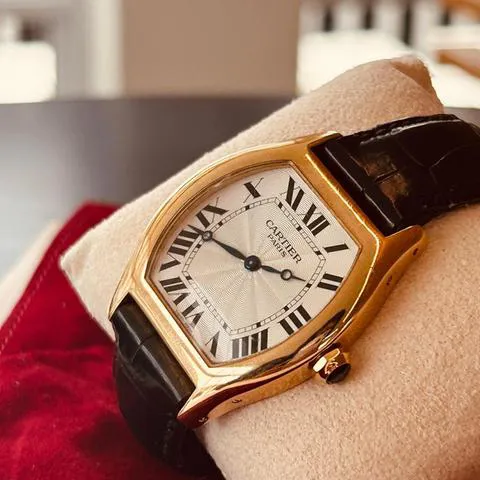 Cartier Tortue 2496E 34mm Yellow gold Guilloché