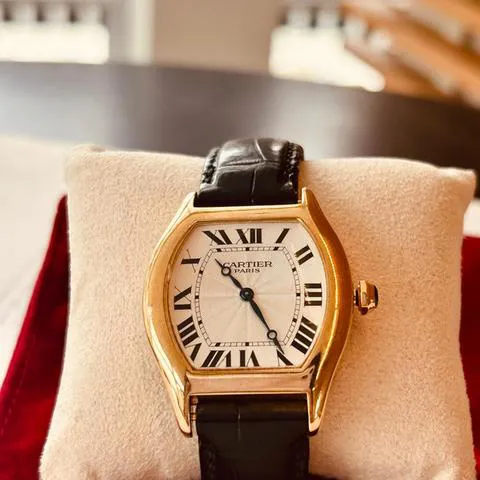 Cartier Tortue 2496E 34mm Yellow gold Guilloché 11