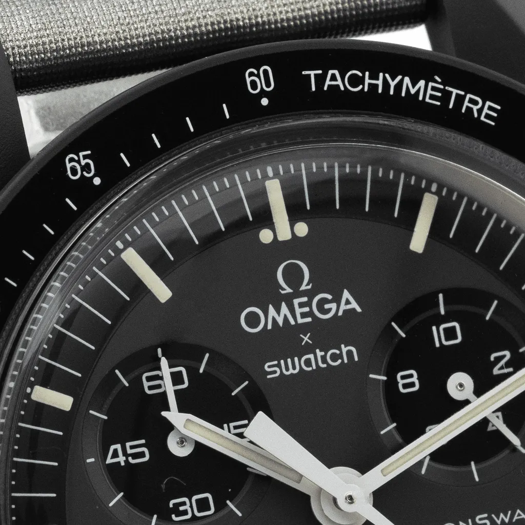 Omega Moonswatch SO33A100 42mm Bioceramic Gray 1