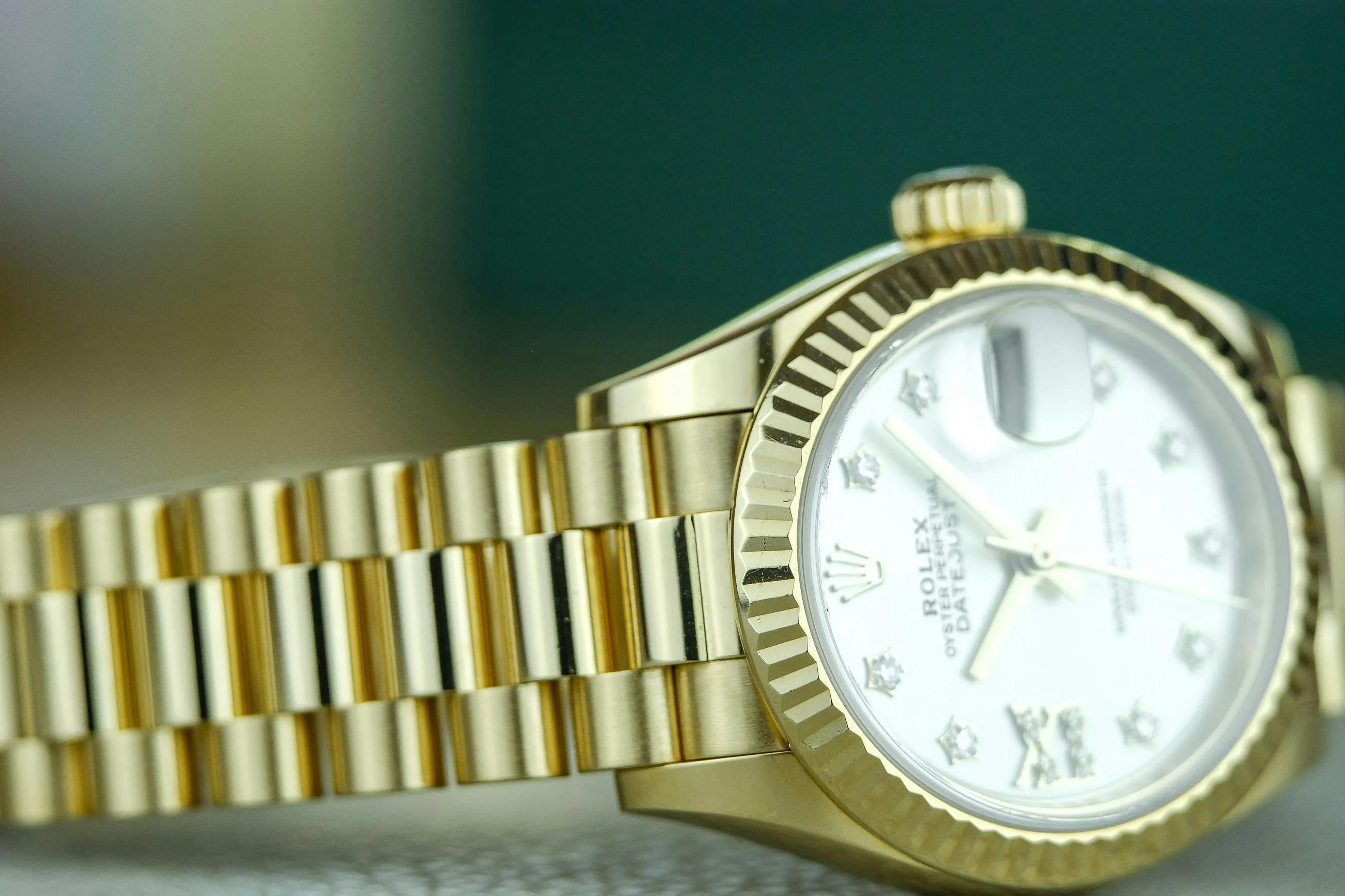 Rolex Lady-Datejust 279178 28mm Yellow gold Silver with diamond 2