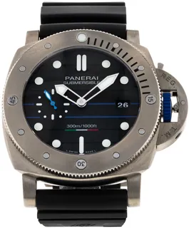 Panerai Submersible PAM 01162 Titanium Black