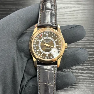 Patek Philippe Calatrava 6000R-001 Rose gold Brown