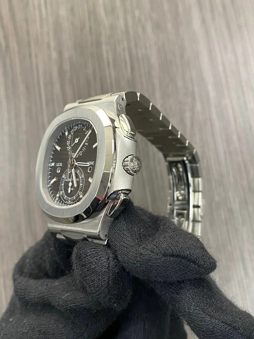 Patek Philippe Nautilus 5990/1A-001 nullmm Gray 2