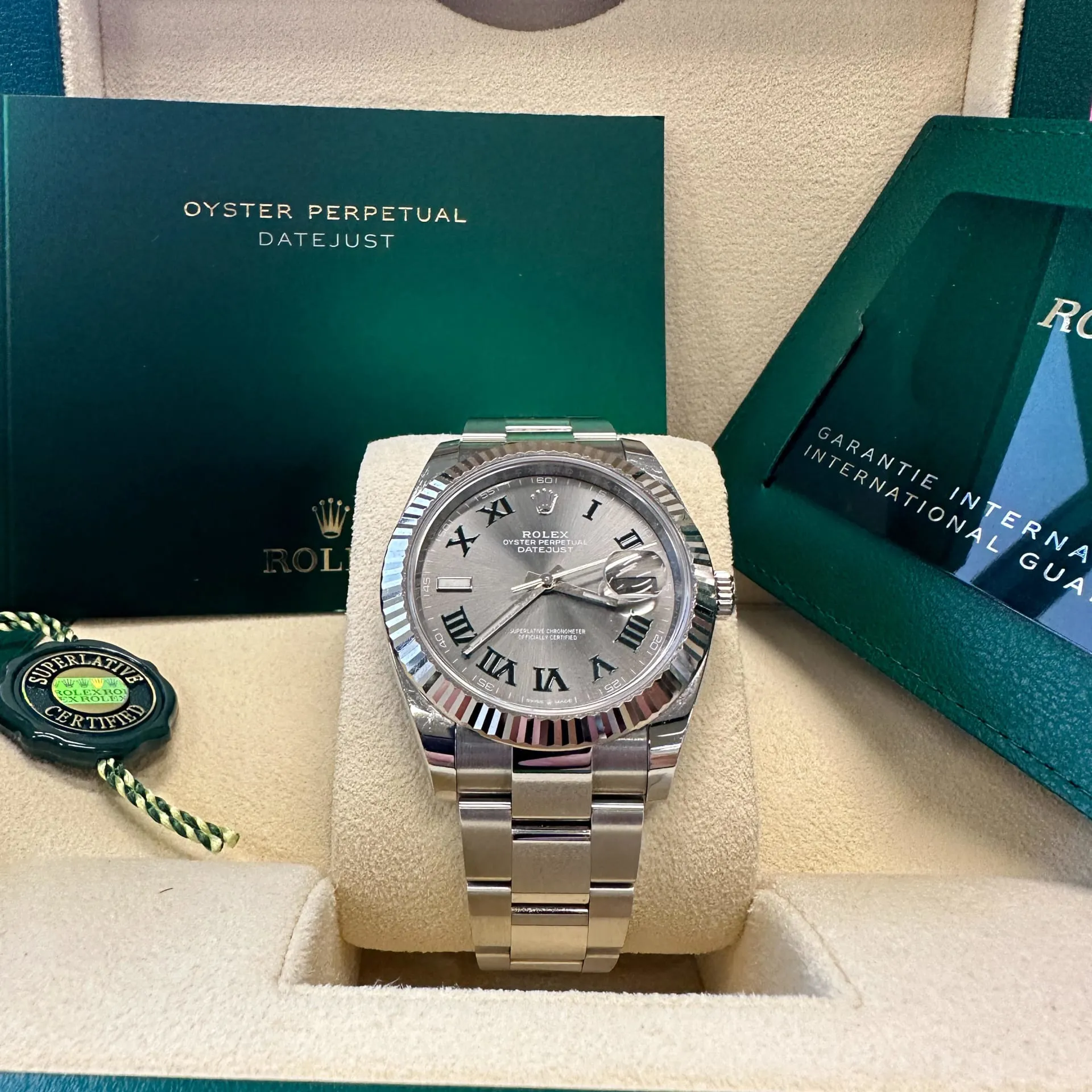 Rolex Datejust 41 126334-0021 41mm White gold and Oystersteel Gray 6