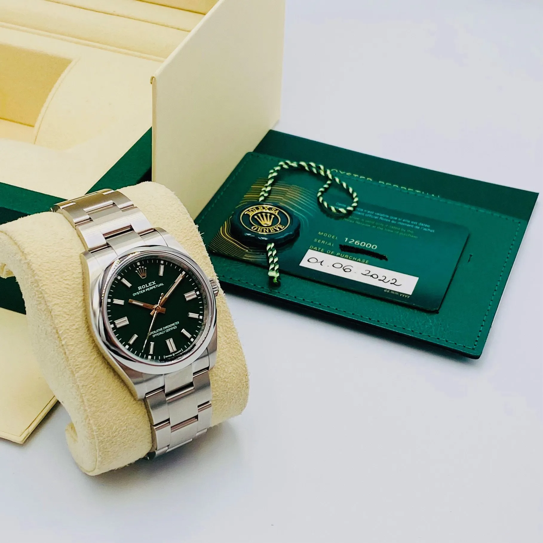 Rolex Oyster Perpetual 36 126000 36mm Green