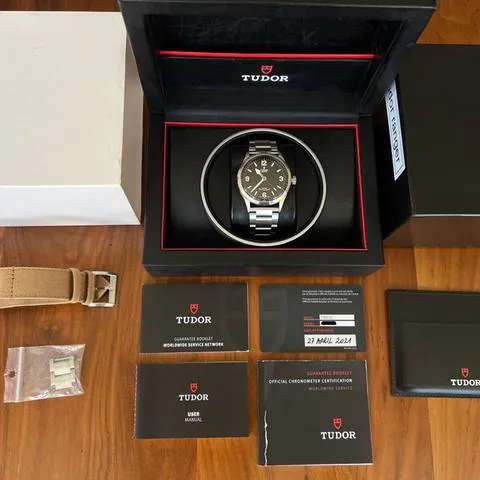 Tudor Heritage Ranger 79910 41mm Stainless steel Black 13