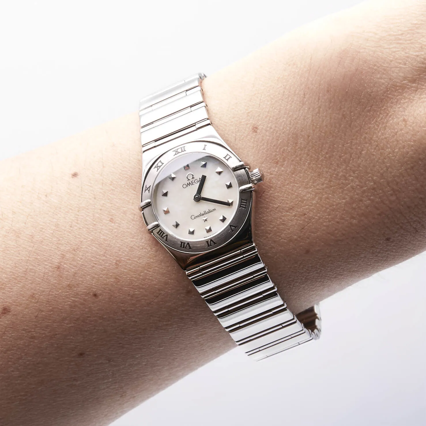 Omega Constellation Ladies 151.71.00. 25mm Acciaio madreperla 4