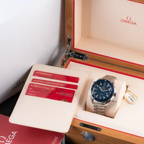 Omega Seamaster Planet Ocean 215.30.44.21.03.001 43.5mm Stainless steel Blue 4