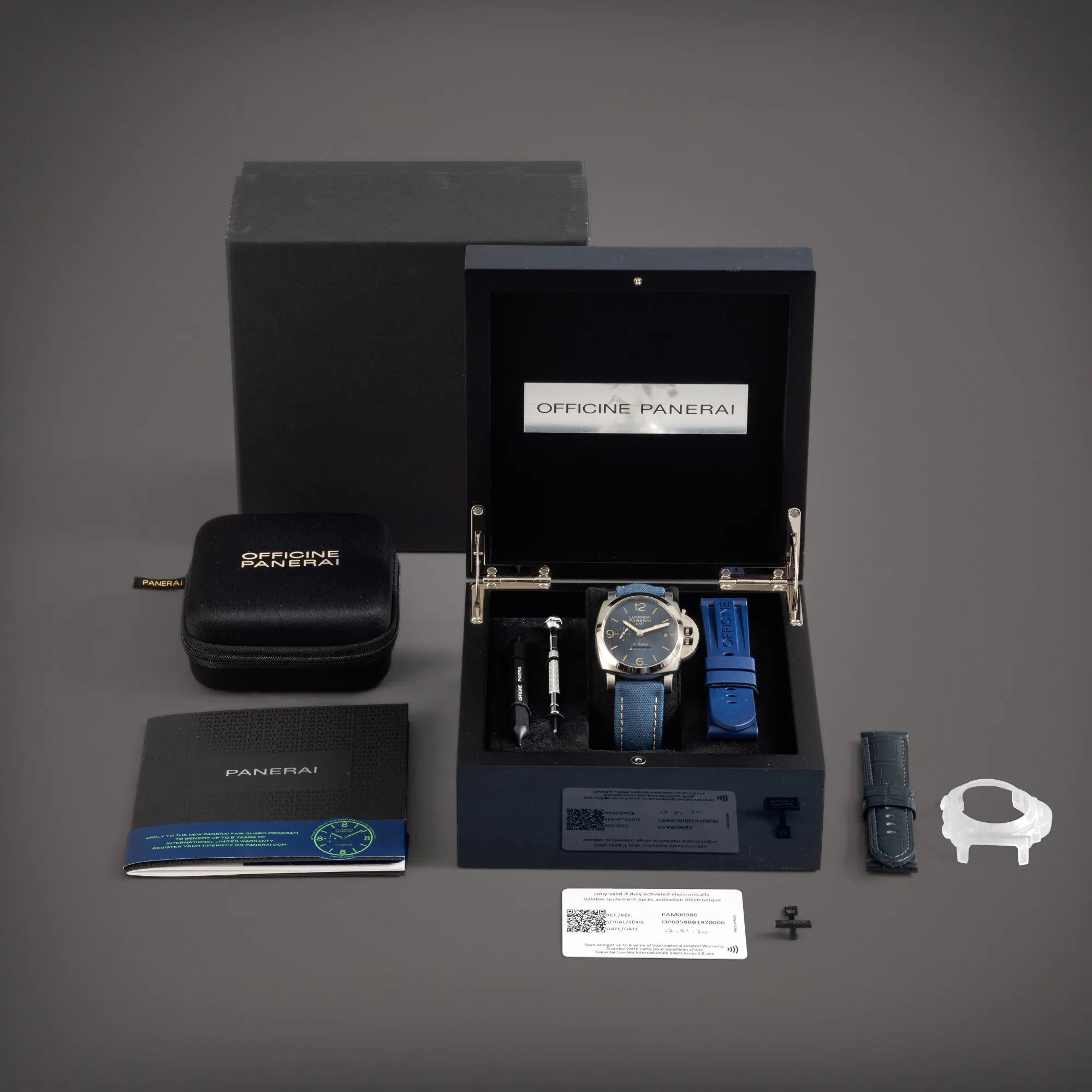 Panerai Luminor PAM 00986 44mm Stainless steel Blue 5