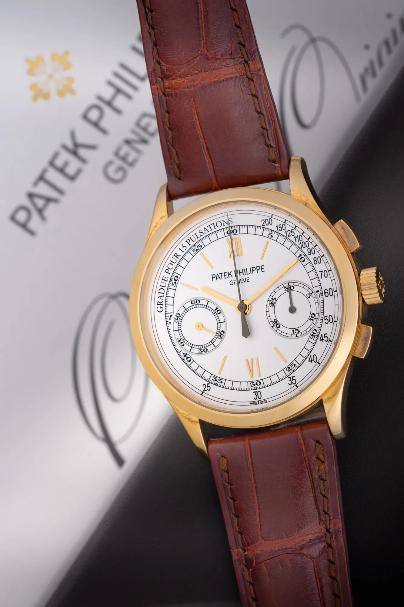 Patek Philippe Chronograph 5170J-001 40mm Yellow gold Silver 1