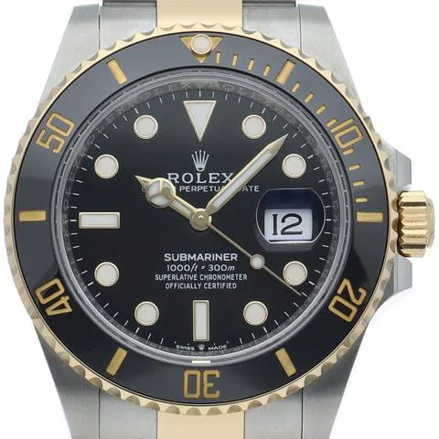 Rolex Submariner 126613LN 41mm Yellow gold Black