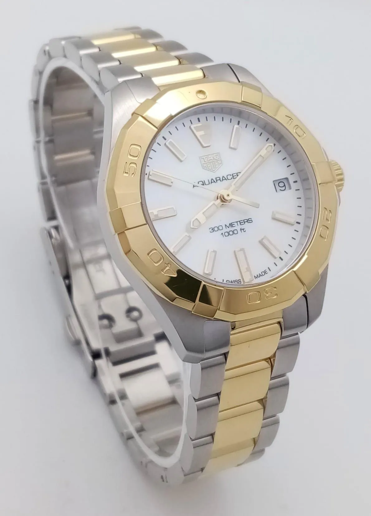 TAG Heuer Aquaracer 32mm Steel and gold plated Mother-of-pearl 2